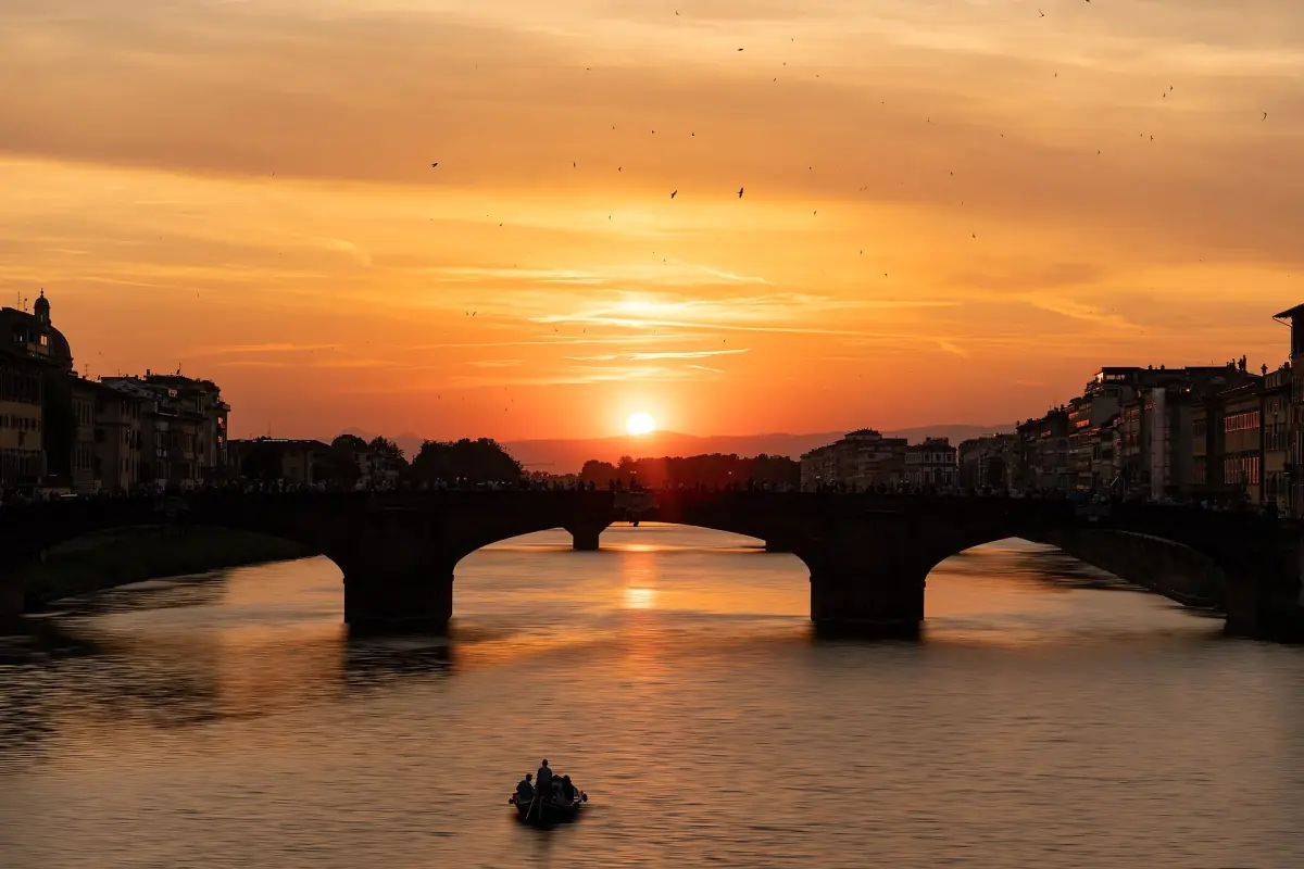 Sunset seen from the Ponte Vecchio