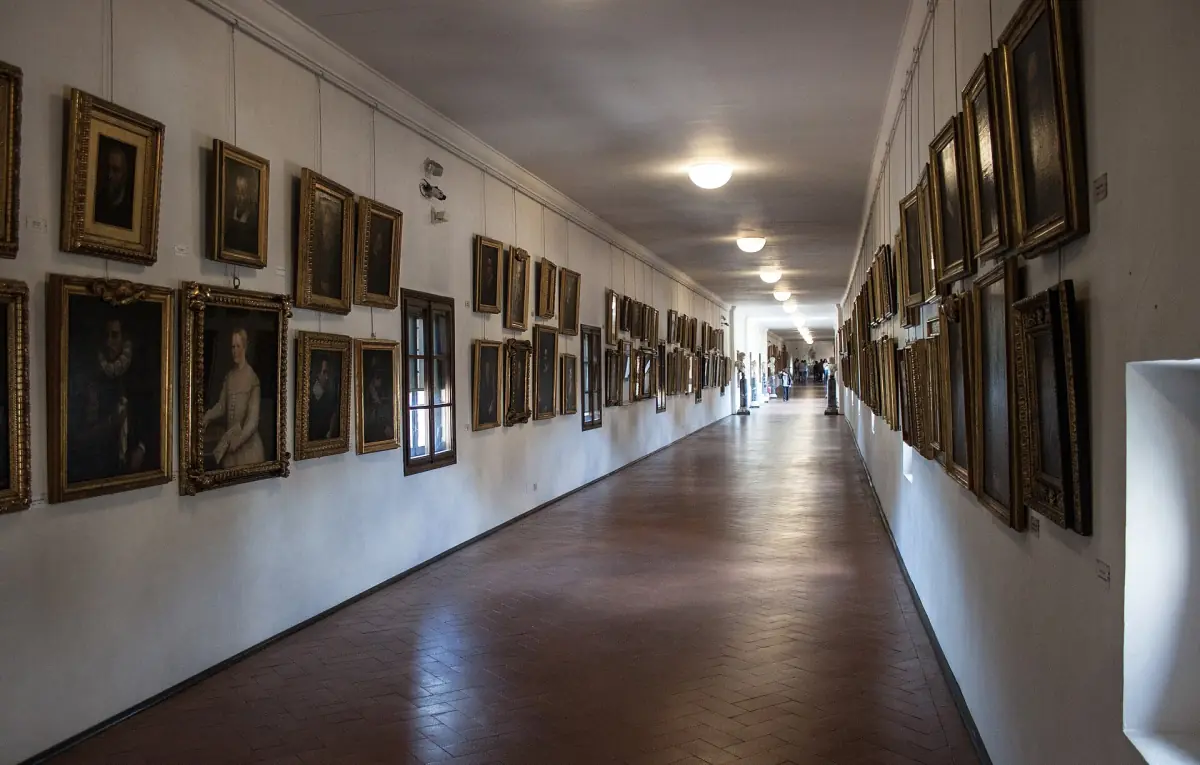 Inside the Vasari Corridor